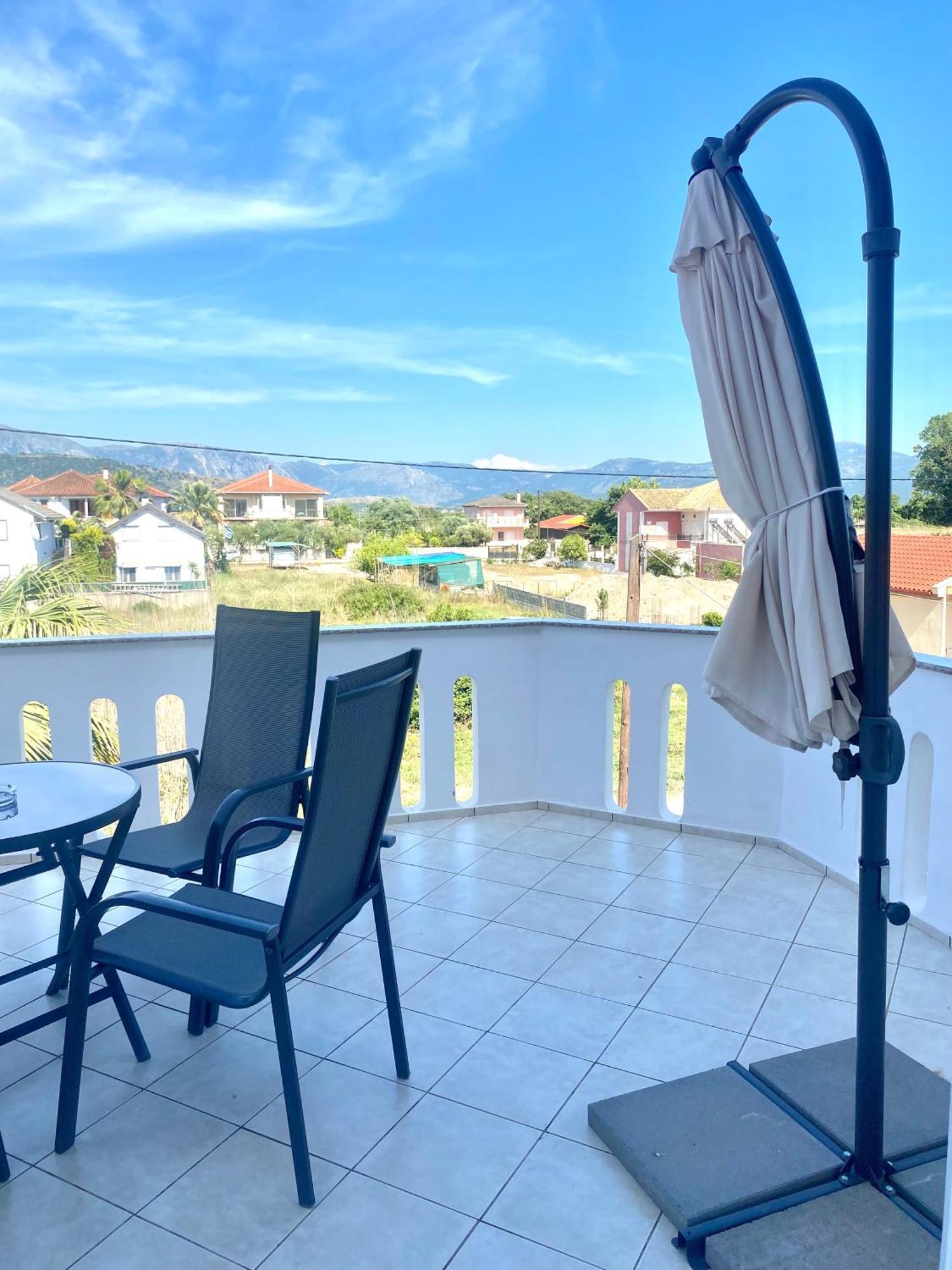 Hotel Alexandros Amudiá Kültér fotó