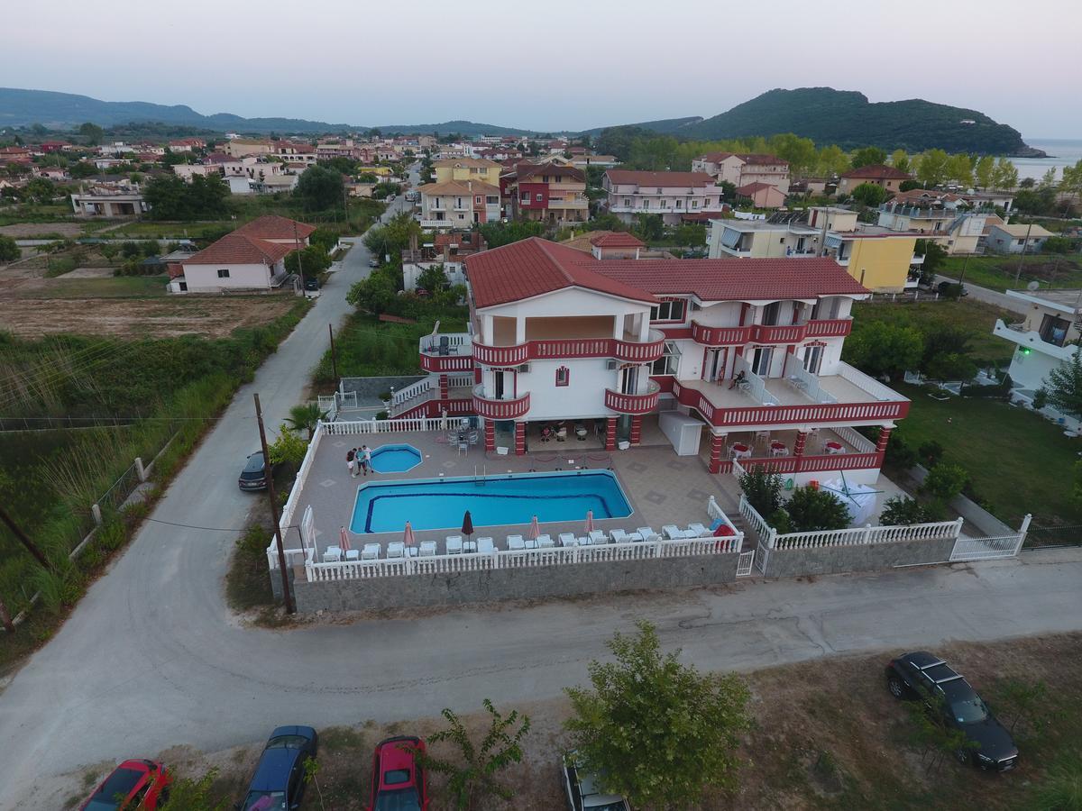 Hotel Alexandros Amudiá Kültér fotó